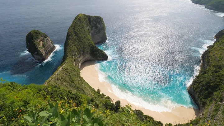 Ocean cliffs in Bali, location of the 2020 Goldberg Brain-Mind Symposium